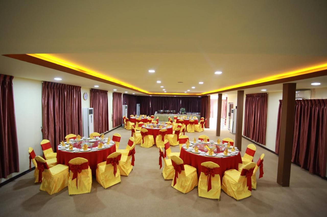 Vintage Hpa An Hotel Exterior photo