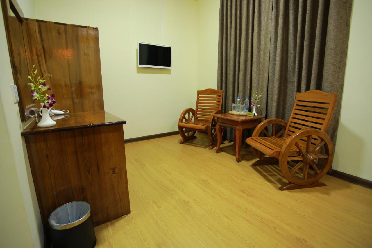 Vintage Hpa An Hotel Exterior photo